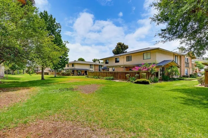 10740 Caminito Bravura, San Diego, California 92071