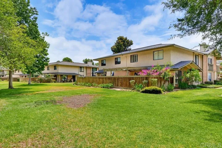 10740 Caminito Bravura, San Diego, California 92071