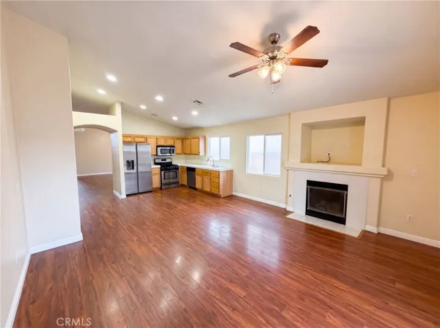 18792 Dogwood Court, Adelanto, California 92301