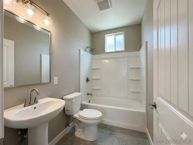 5372 Nutmeg St, San Diego, California 92105