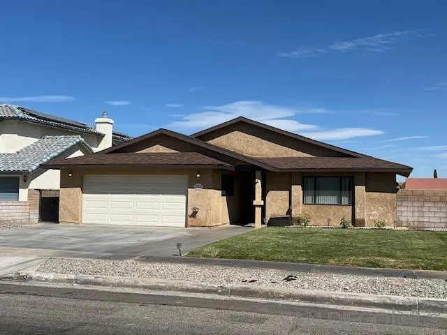27539 Silver Lakes Parkway, Helendale, California 92342