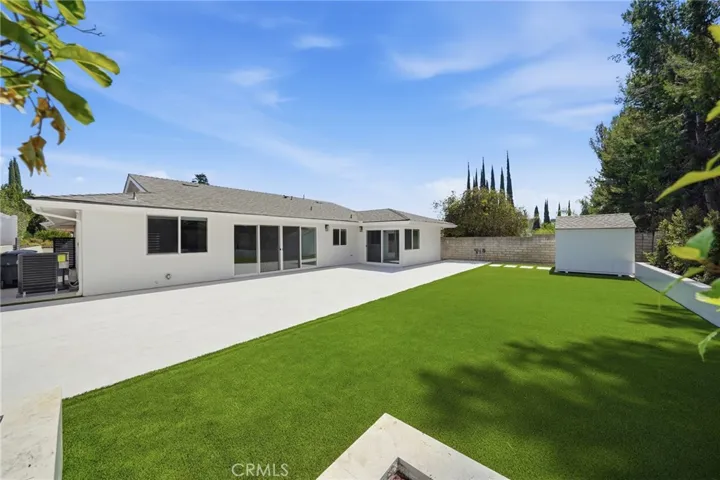 520 W Country Hills, La Habra, California 90631