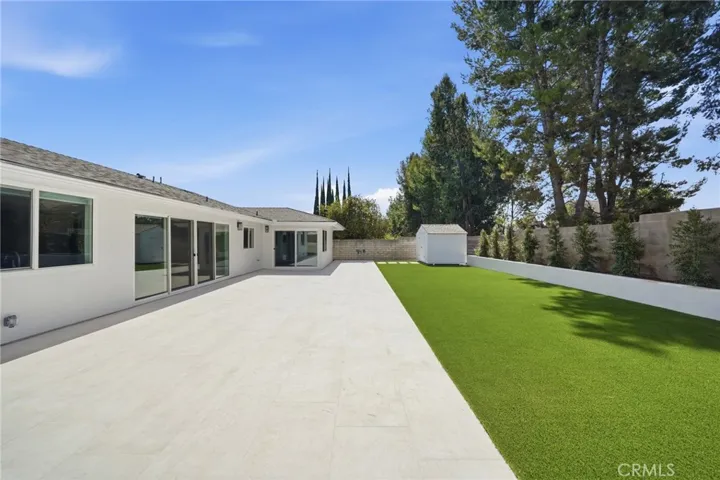 520 W Country Hills, La Habra, California 90631