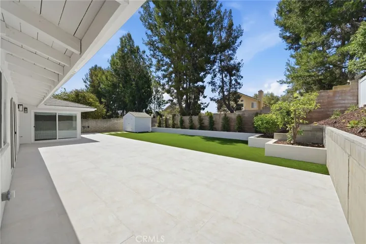 520 W Country Hills, La Habra, California 90631