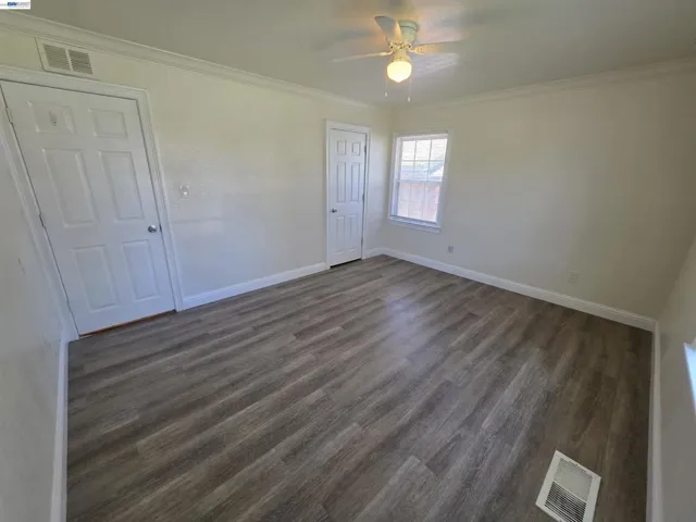 1114 W Downs St, Stockton, California 95207