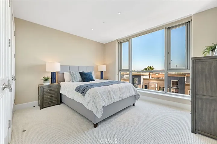 3064 Scholarship, Irvine, California 92612
