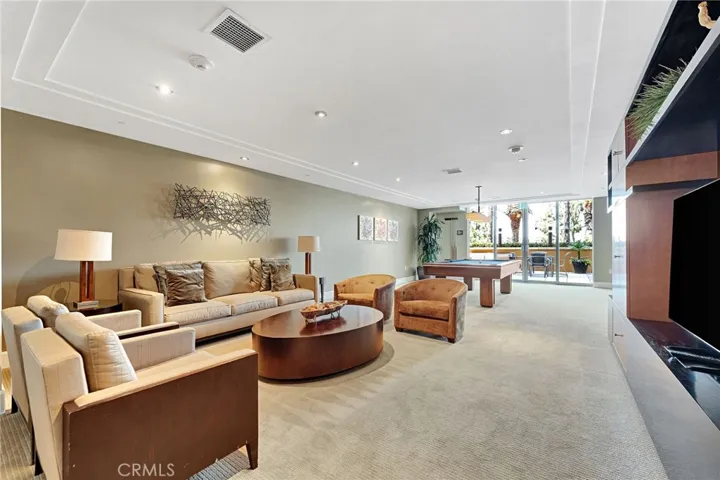 3064 Scholarship, Irvine, California 92612
