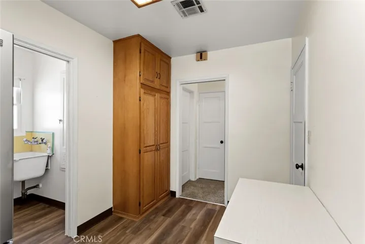 697 N 8th Avenue, Upland, California 91786
