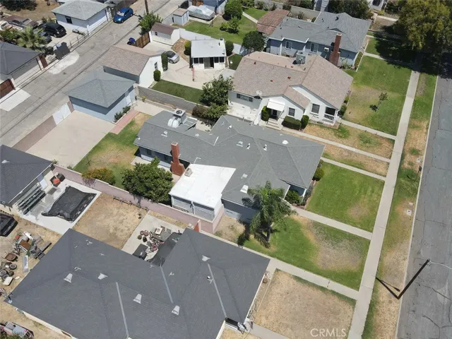 Aerial photo of the lot.