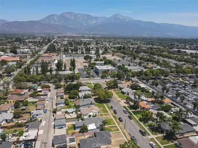 697 N 8th Avenue, Upland, California 91786