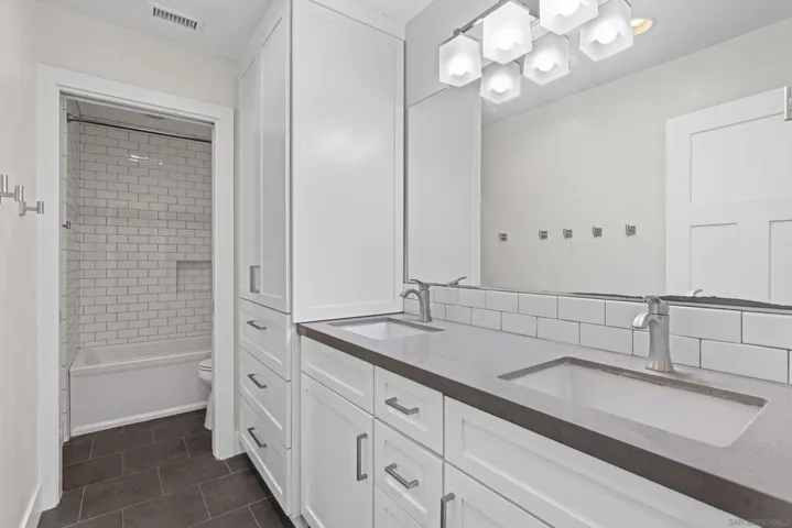 2222 Lindsay Michelle Dr, Alpine, California 91901