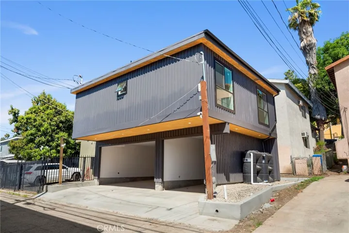 5150 Ithaca, Los Angeles, California 90032