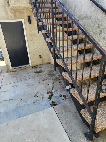 5150 Ithaca, Los Angeles, California 90032