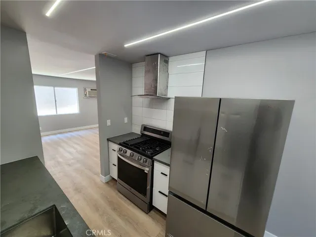 5150 Ithaca, Los Angeles, California 90032