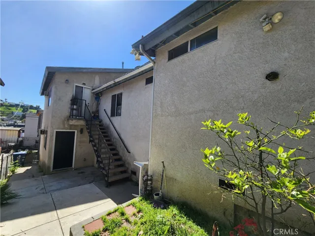 5150 Ithaca, Los Angeles, California 90032