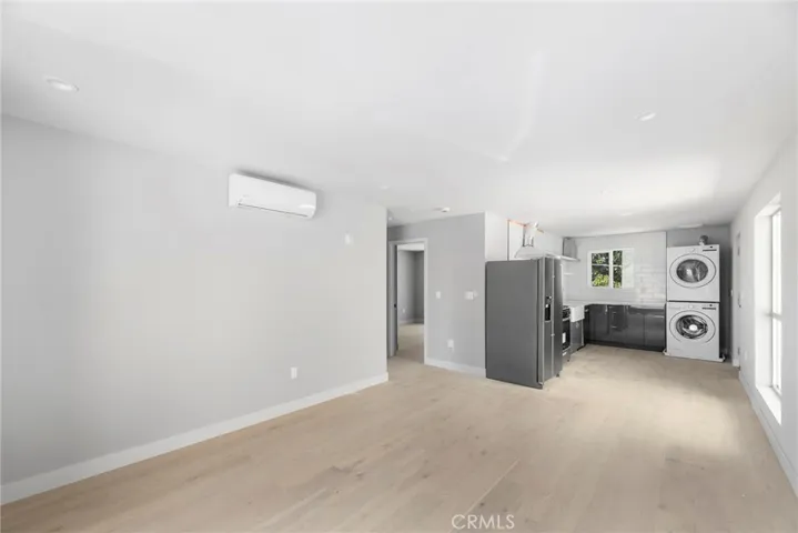 5150 Ithaca, Los Angeles, California 90032