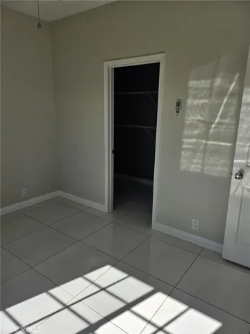 722 E. Avnue J6, Lancaster, California 93535