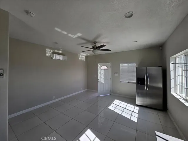 722 E. Avnue J6, Lancaster, California 93535