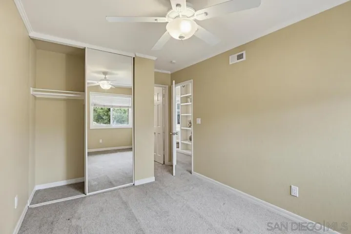 10261 Caminito Agadir, San Diego, California 92131