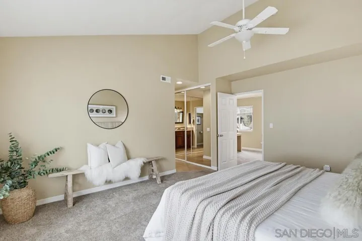 10261 Caminito Agadir, San Diego, California 92131