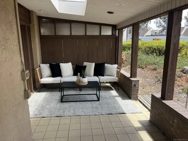 10261 Caminito Agadir, San Diego, California 92131