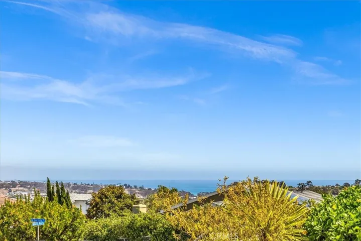 25201 Sea Vista Drive, Dana Point, California 92629
