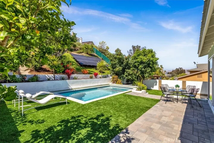 25201 Sea Vista Drive, Dana Point, California 92629