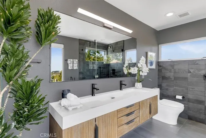 25201 Sea Vista Drive, Dana Point, California 92629