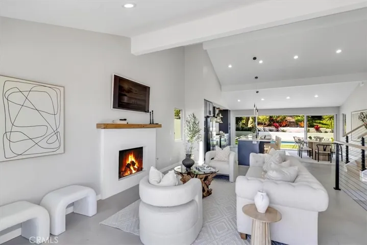 25201 Sea Vista Drive, Dana Point, California 92629
