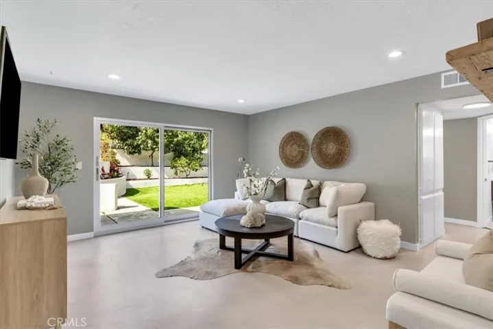 25201 Sea Vista Drive, Dana Point, California 92629