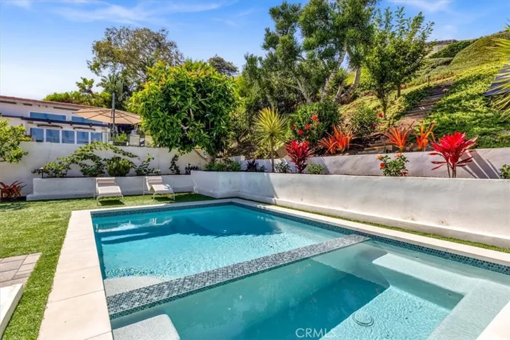 25201 Sea Vista Drive, Dana Point, California 92629