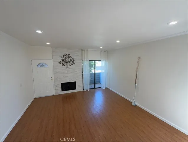 5841 Etiwanda Avenue, Tarzana, California 91356