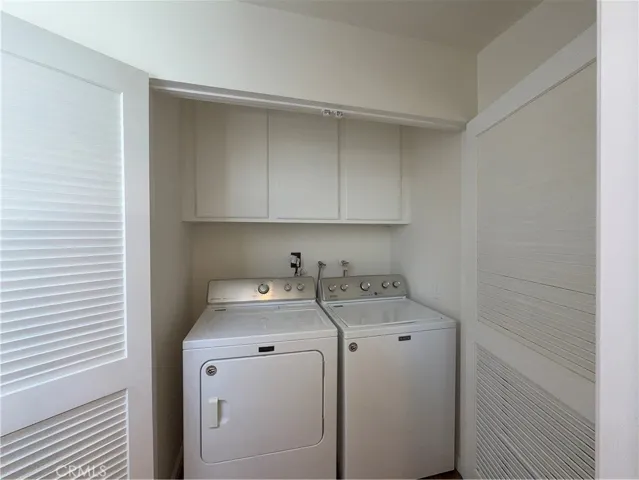 5841 Etiwanda Avenue, Tarzana, California 91356