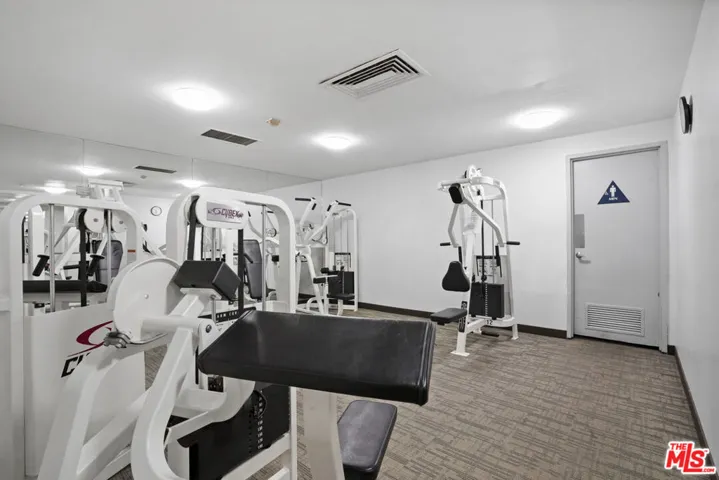 800 W 1st Street 1409, Los Angeles, California 90012