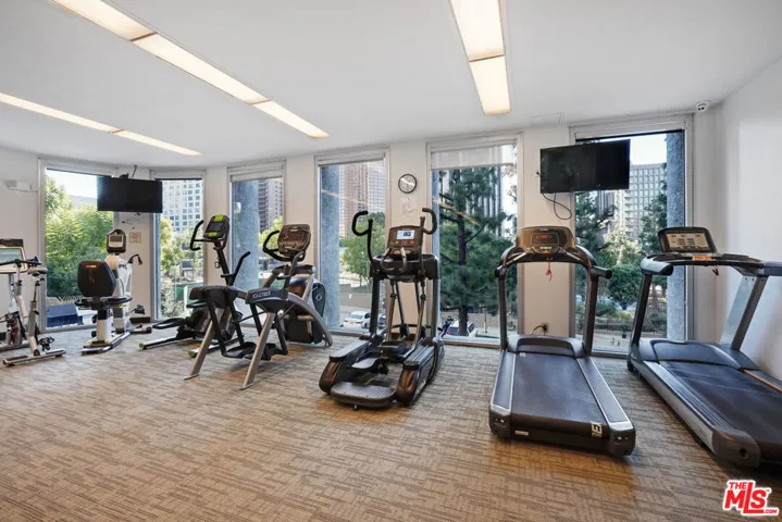 800 W 1st Street 1409, Los Angeles, California 90012