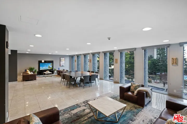 800 W 1st Street 1409, Los Angeles, California 90012