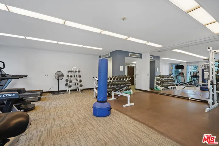 800 W 1st Street 1409, Los Angeles, California 90012