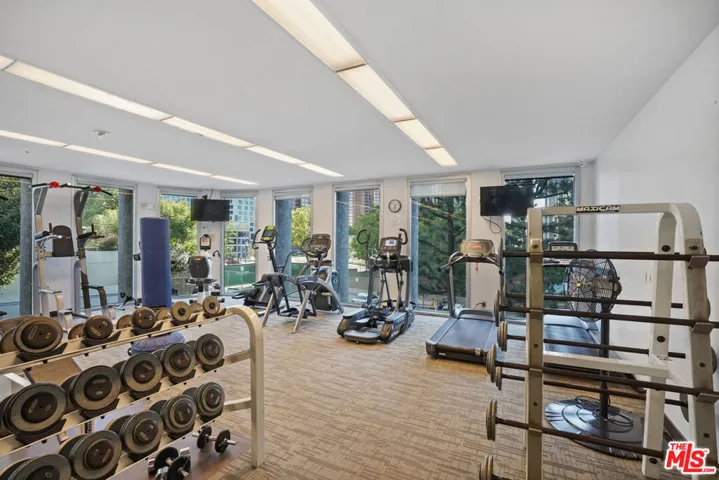800 W 1st Street 1409, Los Angeles, California 90012
