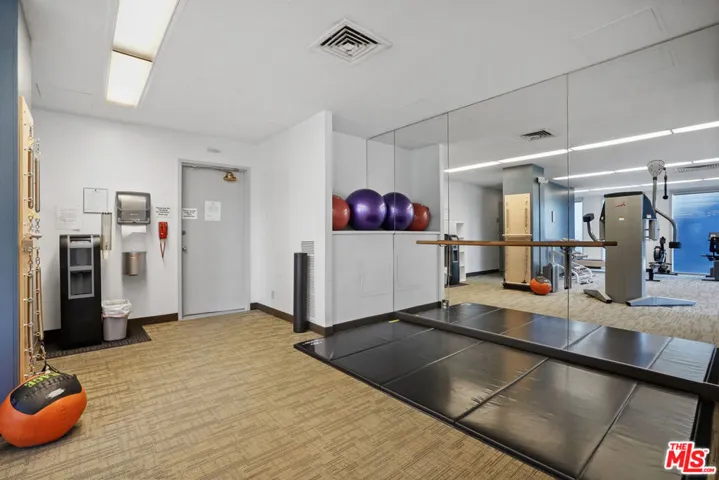 800 W 1st Street 1409, Los Angeles, California 90012