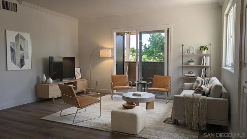 https://zimg.paragon.ice.com/ParagonImages/Property/PA/SDMLS/-525791/4/120/90/da95c14cb10af7c0b334675fa75b90b4/3/a28e22fc3119f71180cfb1063b77e8ff/-525791-b7582f39-a6d1-4ce5-be0d-b02efa99e172.JPG