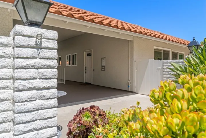 2046 Via Mariposa E P, Laguna Woods, California 92637