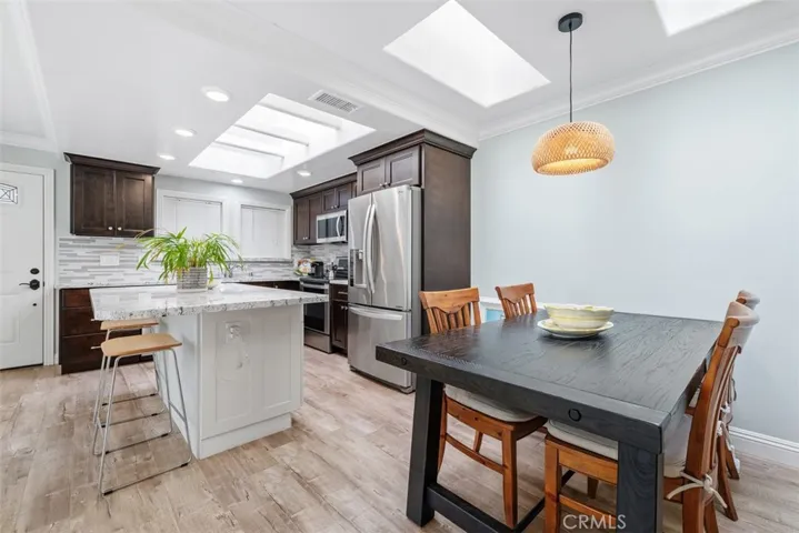 2046 Via Mariposa E P, Laguna Woods, California 92637