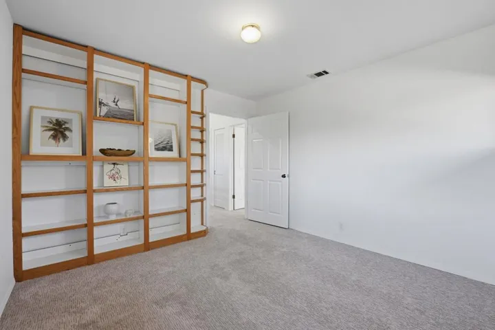 4165 Manchester Ave, Encinitas, California 92024