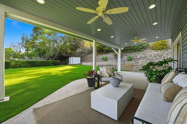 4165 Manchester Ave, Encinitas, California 92024
