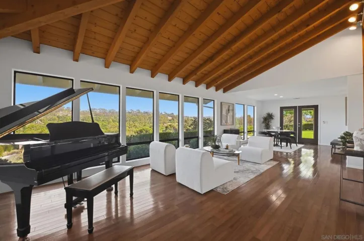 4165 Manchester Ave, Encinitas, California 92024