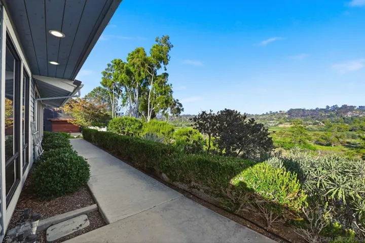 4165 Manchester Ave, Encinitas, California 92024
