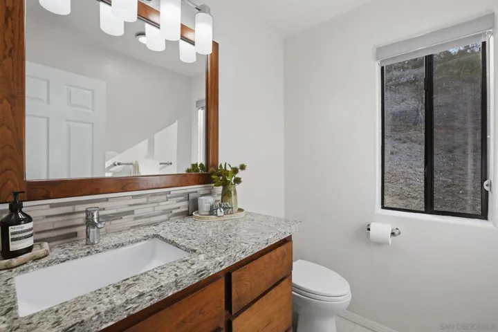 4165 Manchester Ave, Encinitas, California 92024