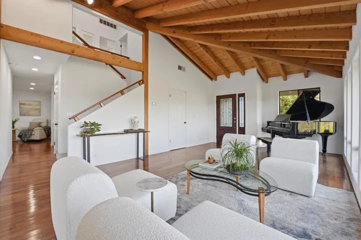 4165 Manchester Ave, Encinitas, California 92024