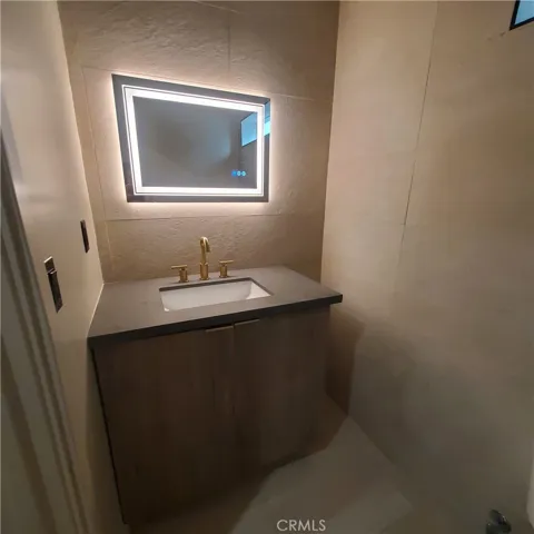 351 S State, Los Angeles, California 90033