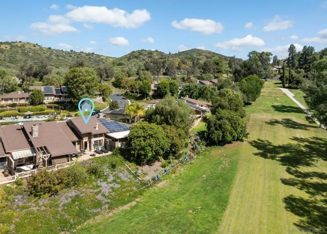 8647 Circle R Valley, Escondido, California 92026